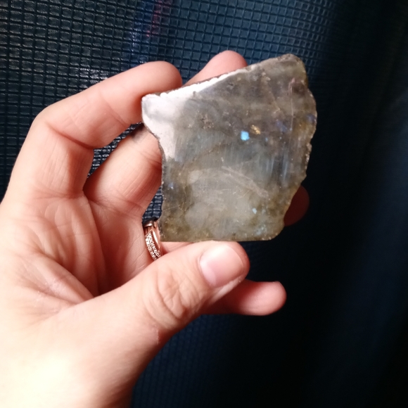 FOR SALE- Labradorite Crystal - Picture 1 of 3